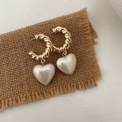 Aretes corazon retro
