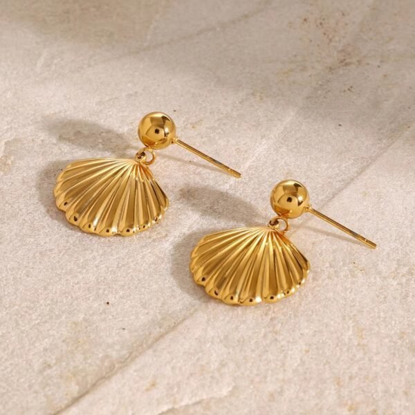Arete caracola colgante