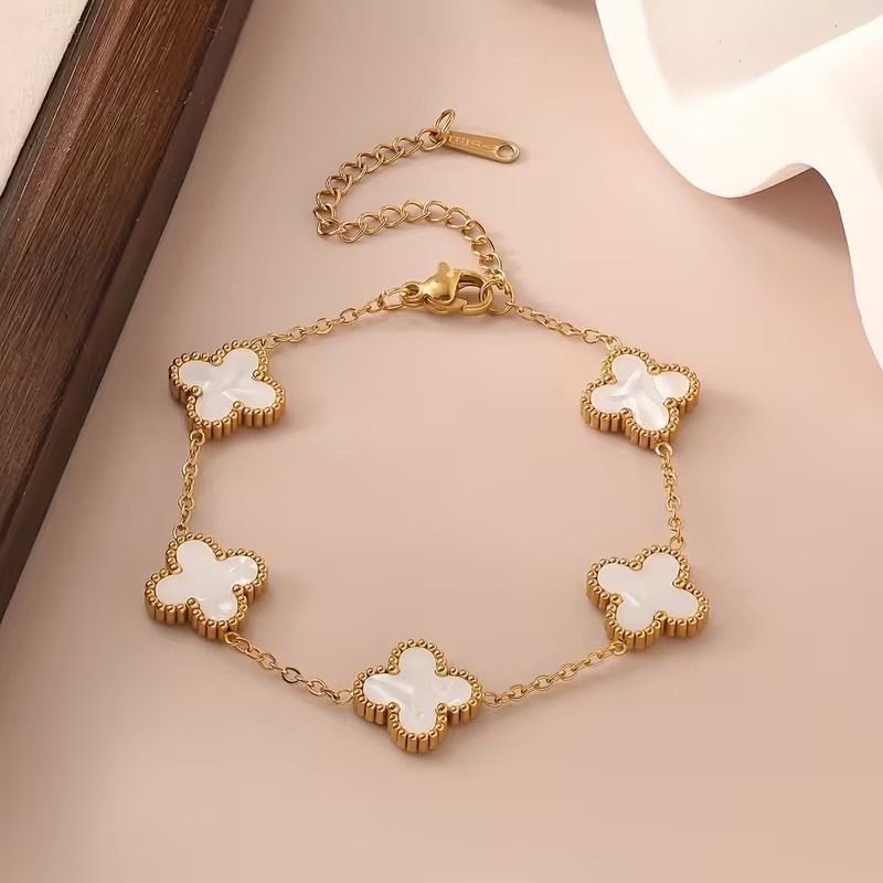 Pulsera trebol blanca