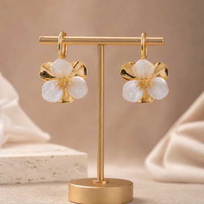 Aretes flores gold